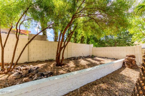 13008 3 St, Phoenix AZ 85022-5210 exterior