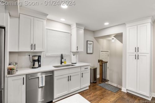 427 Smith Ave, Bham MI  48009-2026 exterior