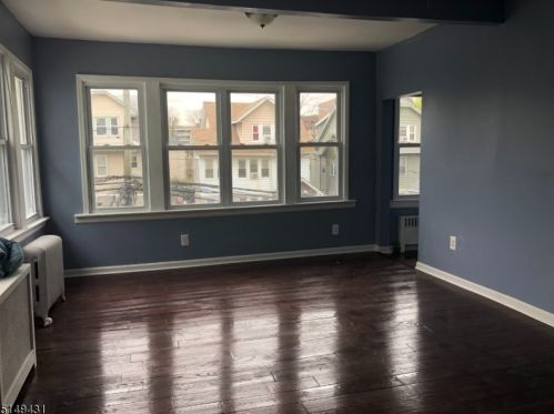 183 Shephard Ave, Newark NJ  07112-2022 exterior