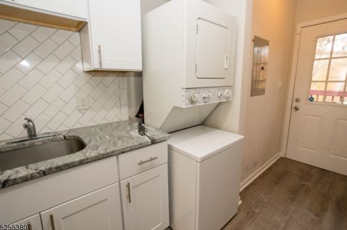 117 Tiffany Blvd, Newark NJ  07104-2497 exterior