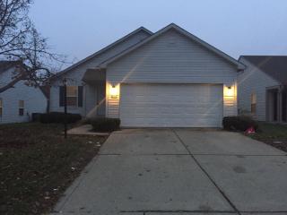 3835 Nuthatcher Dr, Indianapolis IN  46228-1094 exterior
