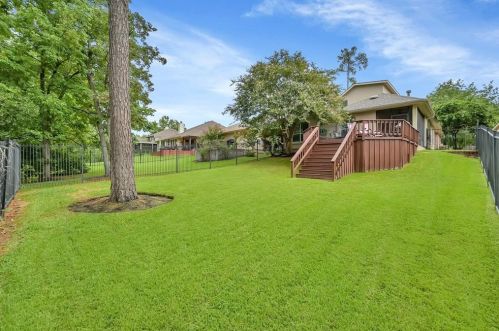 91 Misty Harbor Dr, Montgomery TX 77356-5242 exterior