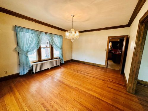 1285 Ransom St, Meskegon MI 49442-3327 exterior