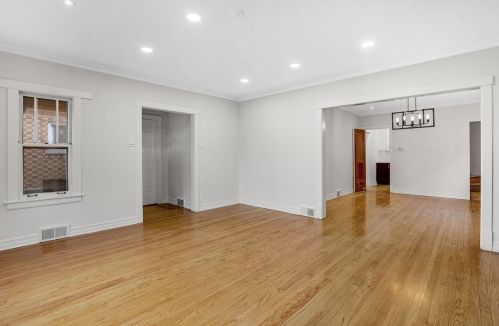 1837 Nagle Ave, Chicago IL  60707-4022 exterior