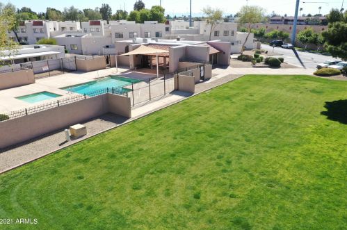 16023 25 Dr, Phoenix AZ exterior