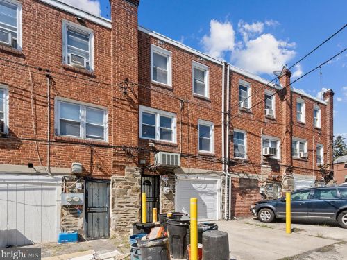 134 Weymouth Rd, Darby PA 19023-1424 exterior