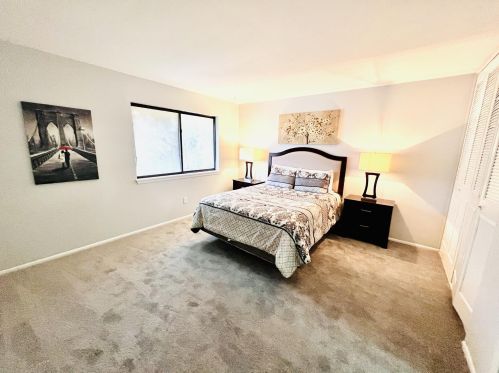 6102 Prt Ave, Milwaukee WI 53223-4118 exterior