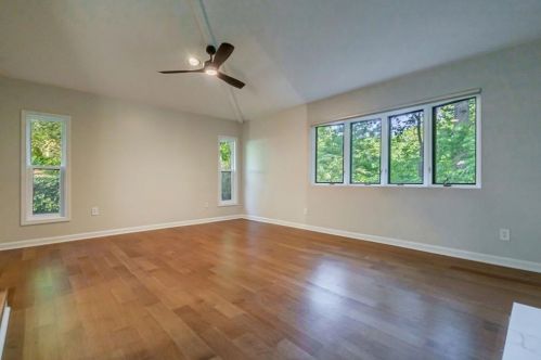 620 Colebrook Ct, Atlanta GA  30327-4710 exterior