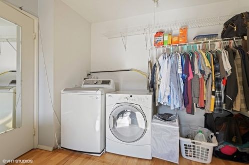 2145 Lincoln Ave, Chicago IL 60614-4510 exterior