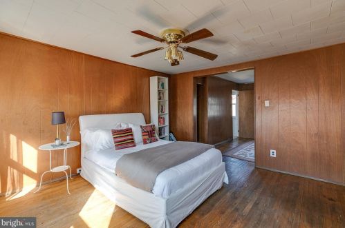 917 Catharine St, Philadelphia PA 19143-2536 exterior