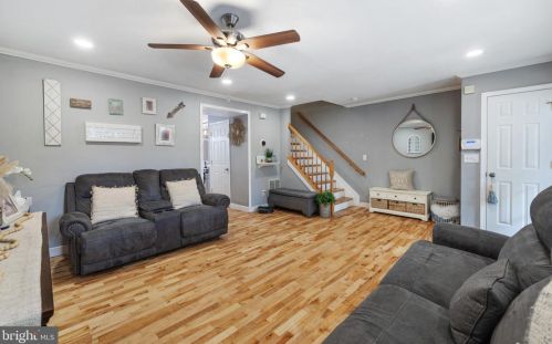 636 Bunch Ave, Glen Burnie MD 21060-6940 exterior