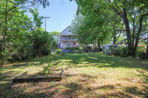 596 Washington Ave, Portland ME  04103-5121 exterior