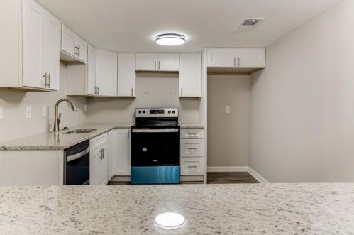 1821 Fayetteville Ct, Atlanta GA  30316-2910 exterior