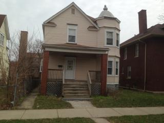 10855 Wabash Ave, Chicago IL  60628-3530 exterior