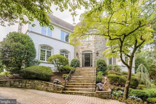 5018 Eskridge Ter, Washington DC  20016-3445 exterior