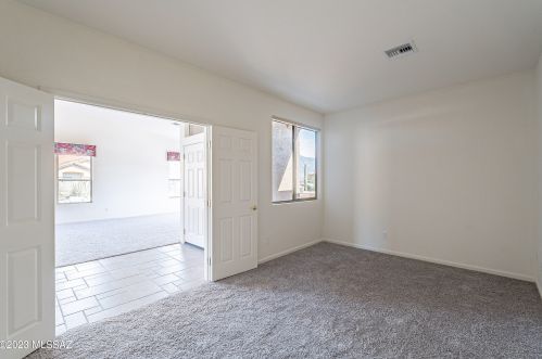 63484 Cat Claw Ln, Tucson AZ 85739-1267 exterior