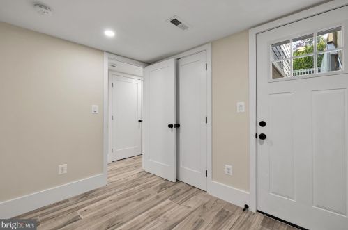 304 T St, Washington DC 20001-1842 exterior