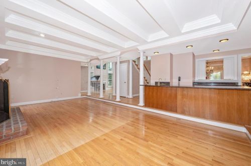 17531 Applewood Pl, Rockville MD 20855-1559 exterior