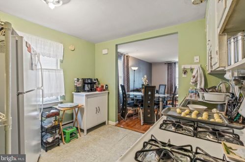 6840 Large St, Philadelphia PA 19149-2109 exterior