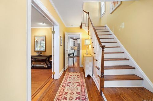 45 Carwall Ave, Mount Vernon, NY 10552-1211