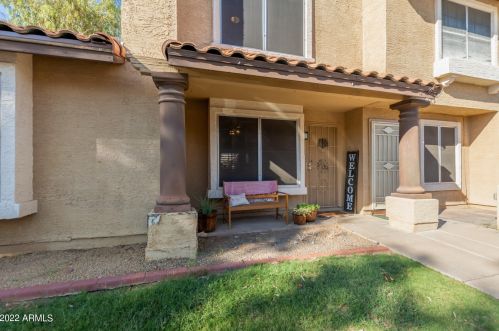 4601 102nd Ave, Phoenix AZ  85037-5202 exterior