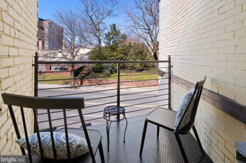 616 M St, Washington DC 20002-3425 exterior