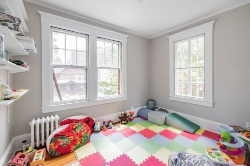 80 Roseland Ter, Springfield MA  01106-1128 exterior