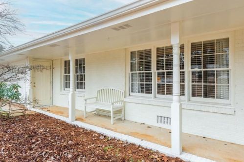 2466 Henderson Rd, Tucker, GA 30084-3428