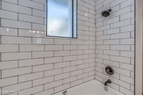 823 Arizona Ave, Tucson AZ  85705-7733 exterior