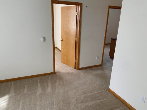 32047 Lakepoint St, New Baltimore MI 48047-3483 exterior