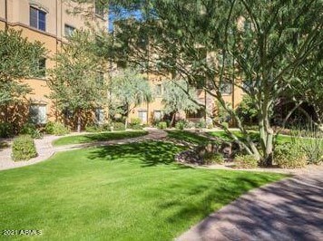 5450 Deer Valley Dr, Phoenix AZ 85054-8118 exterior