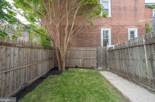 902 29 St, Philadelphia PA 19132-3020 exterior