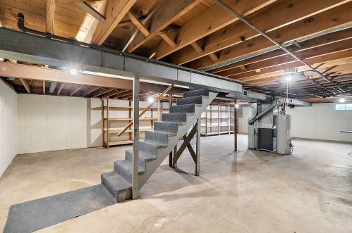 2614 Glenwood Ave, Joliet IL 60435-4945 exterior