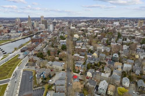 405 Benefit St, Providence RI  02903-2933 exterior