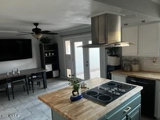 1307 44th St, Phoenix AZ 85044-6005 exterior