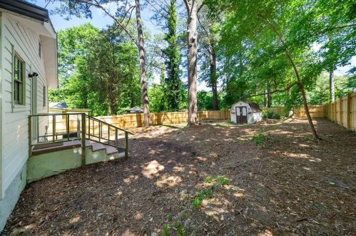 2279 Carver Dr, Atlanta GA  30314-1201 exterior