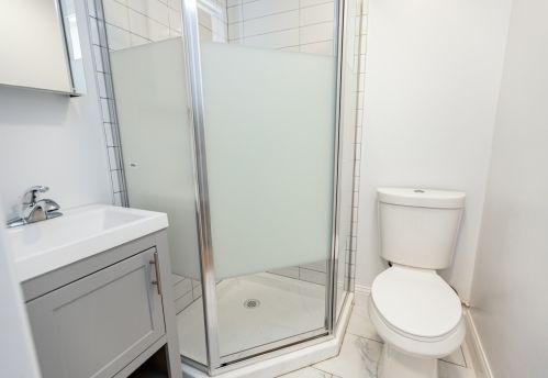 3622 Marshfield Ave, Chicago IL 60609-1325 exterior