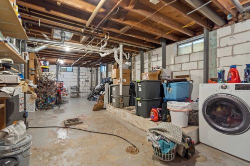 4800 Layton Ave, Milwaukee WI  53220-4144 exterior