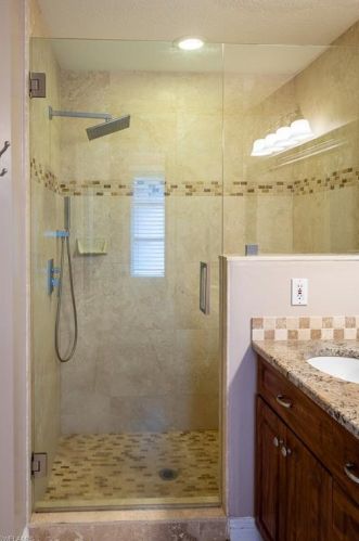 1221 31 St, Naples FL 34117-3102 exterior