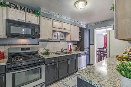 817 Gerald Pl, Saint Louis MO 63135-1349 exterior