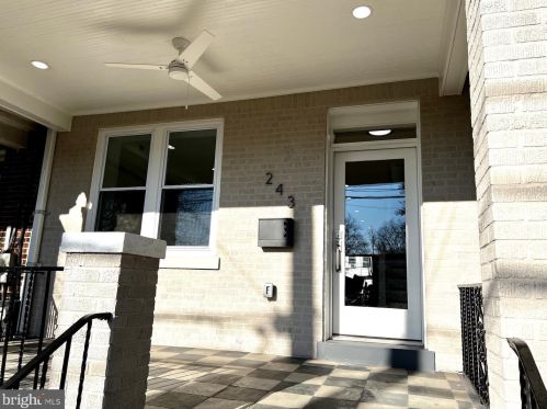 243 Missouri Ave, Washington, DC 20011-5218