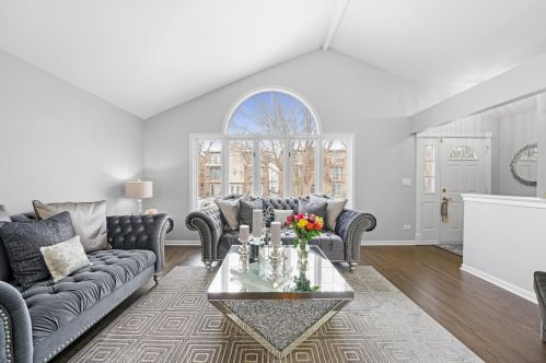 6729 64th Pl, Chicago IL  60638-4837 exterior