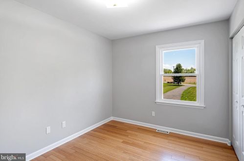 166 Commissioners Rd, Harrison Township NJ 08062-3250 exterior