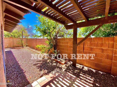 6756 17 Pl, Phoenix AZ 85024-4314 exterior