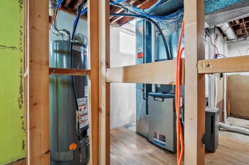 9562 Ldg Pole Ln, Saint Louis MO 63126-2160 exterior