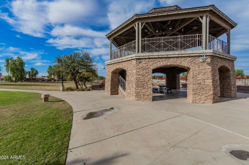 3140 Mingus Dr, Chandler AZ 85249-2052 exterior