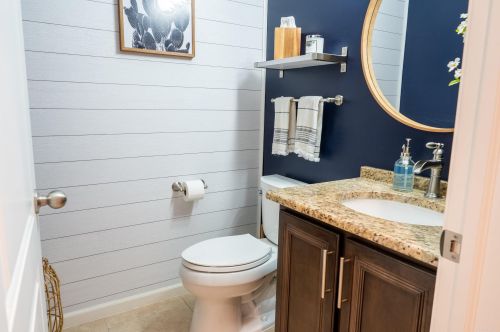 22560 Timbercrest Dr, Macomb Township MI 48044-6228 exterior