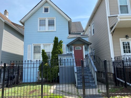 1939 Mozart St, Chicago, IL 60647-3932