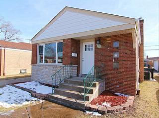 8195 Tripp Ave, Chicago IL  60652-2948 exterior