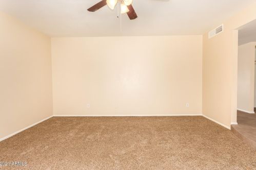 9447 41 Dr, Phoenix AZ 85053-5360 exterior